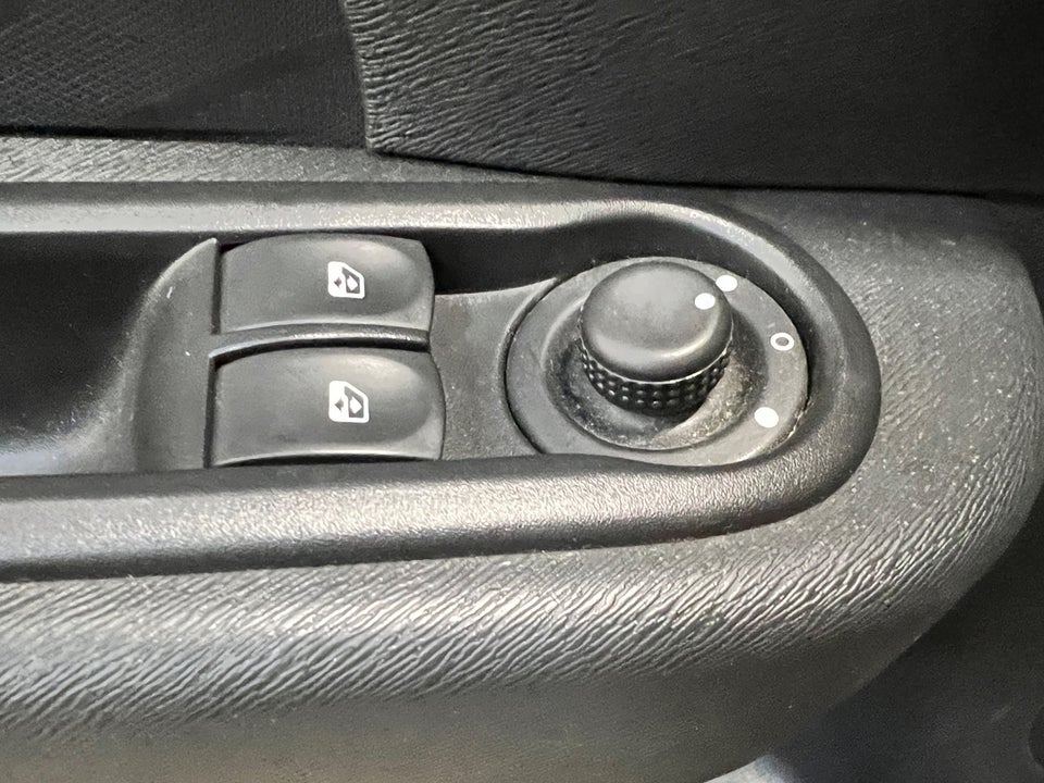 Renault Twingo 1,2 16V Dynamique 3d