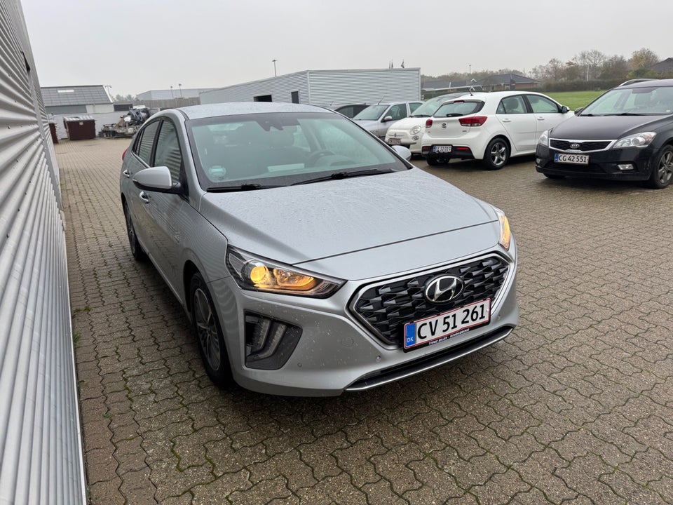 Hyundai Ioniq 1,6 PHEV Trend DCT 5d