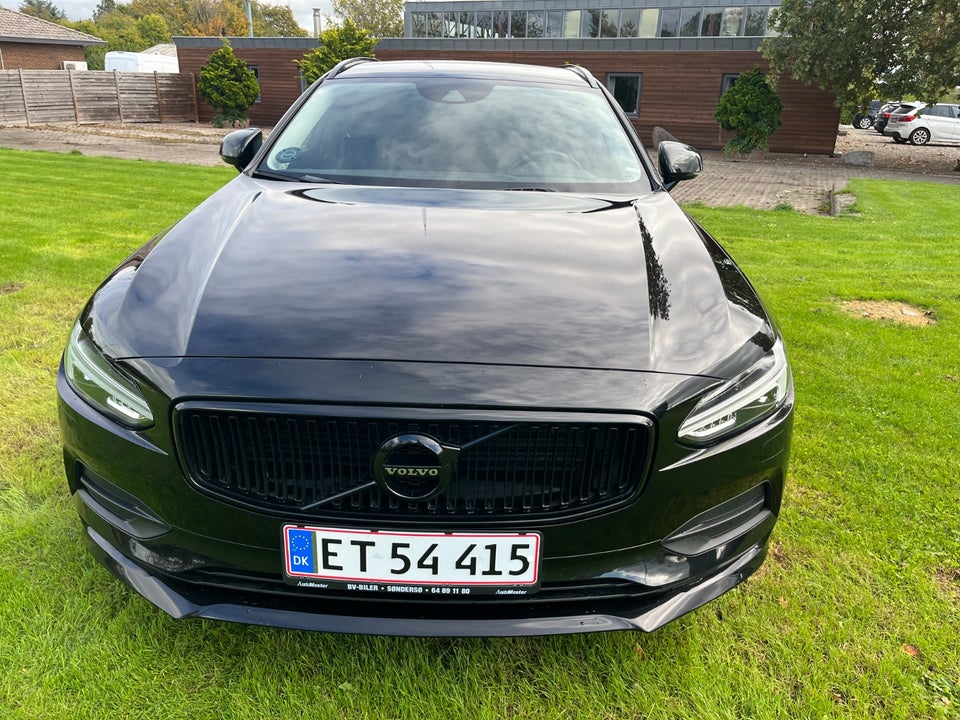 Volvo V90 2,0 D4 190 Momentum aut. 5d