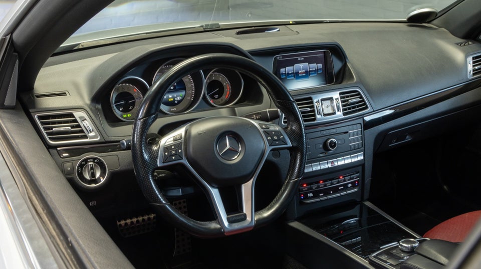 Mercedes E320 3,0 Cabriolet aut. 2d