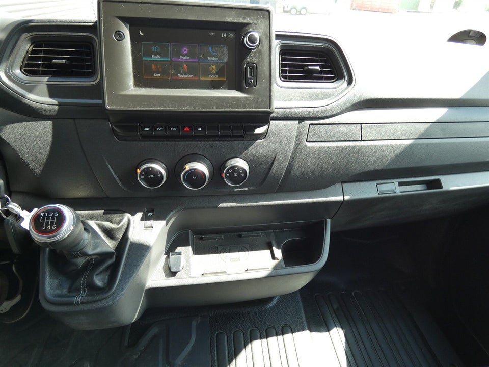 Renault Master IV T35 2,3 dCi 165 L3 Db.Kab m/lad RWD