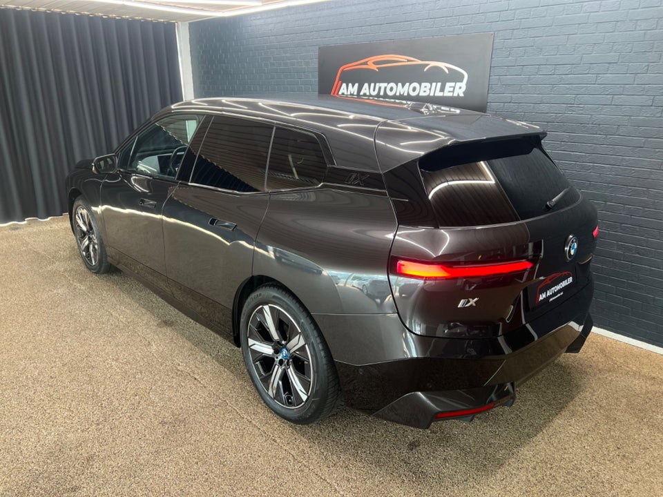 BMW iX xDrive40 M-Sport 5d
