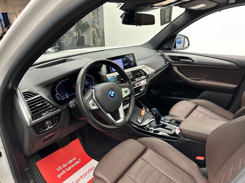 BMW iX3 Charged Impressive 5d