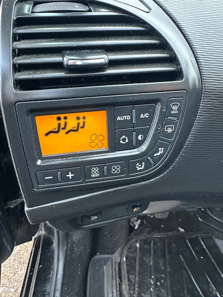 Citroën Grand C4 Picasso 2,0 HDi 150 Seduction 7prs 5d