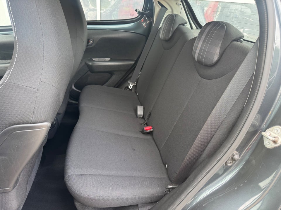 Peugeot 108 1,0 e-VTi 72 Allure+ 5d
