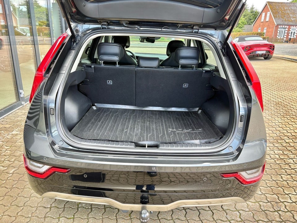 Kia Niro 64 EV Prestige 5d
