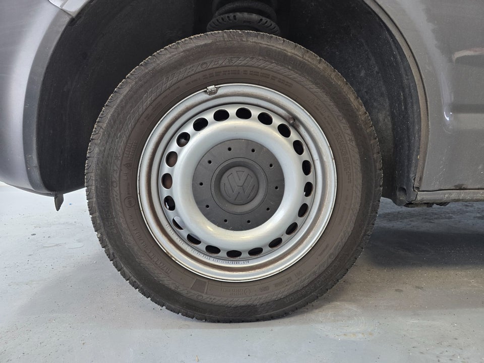 VW Transporter 2,0 TDi 140 Kassevogn DSG kort