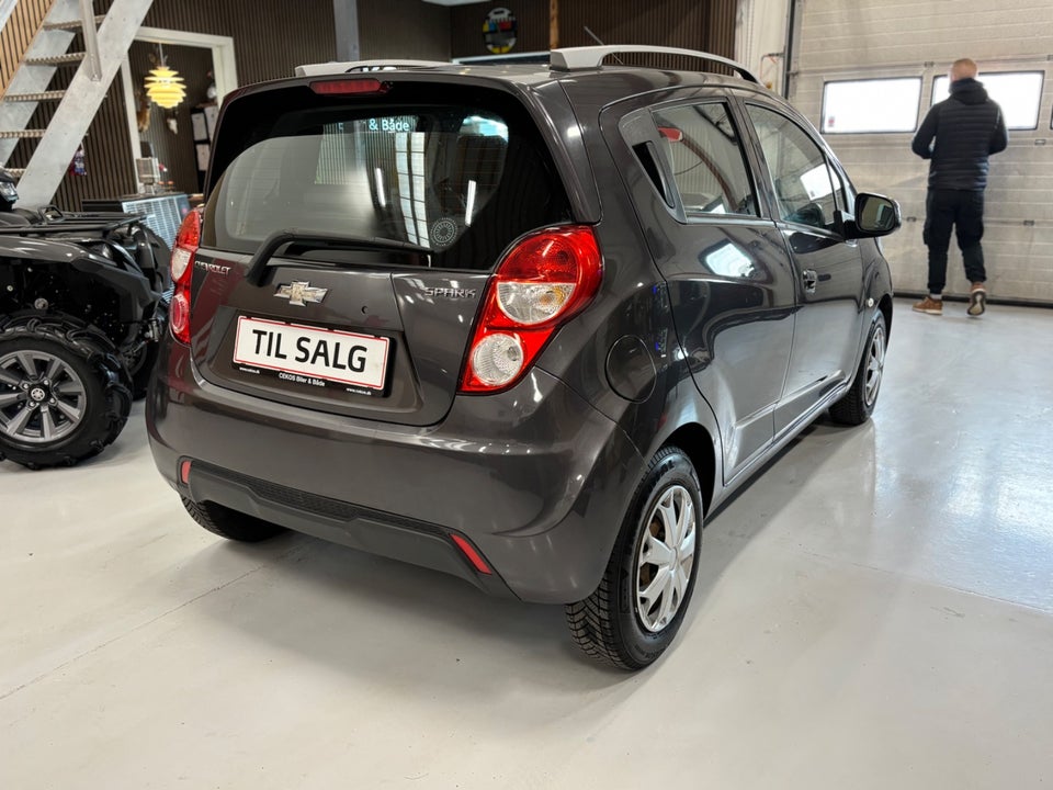 Chevrolet Spark 1,0 LS 5d