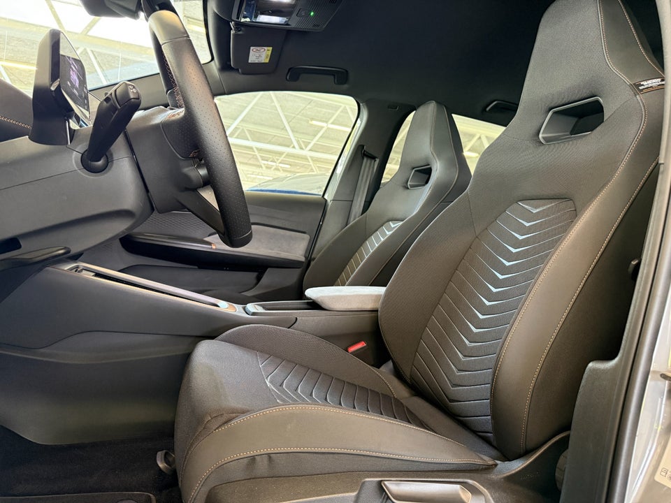 Cupra Born 77 Pasión 5d