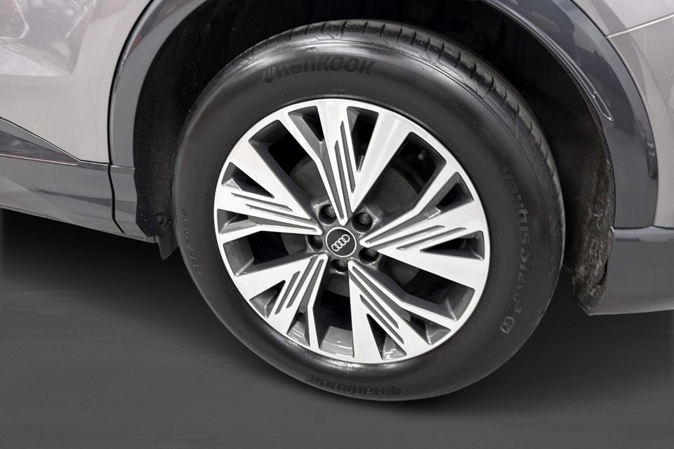 Audi Q4 e-tron 40 Attitude 5d