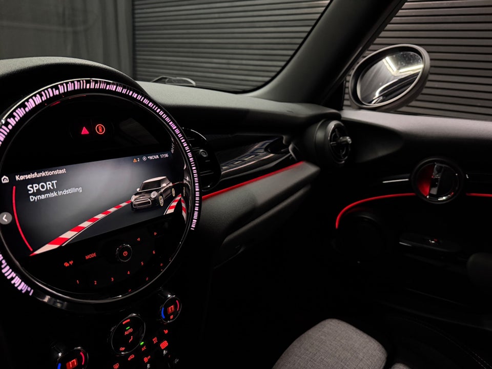 MINI Cooper SE Classic Trim 3d