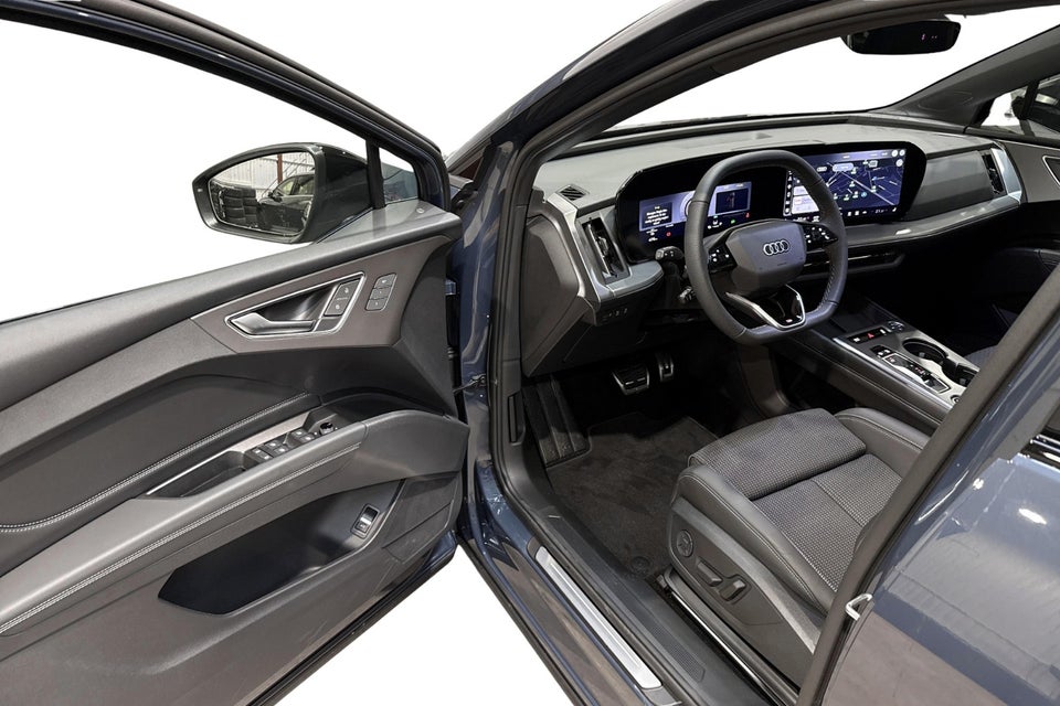 Audi Q4 e-tron performance 5d