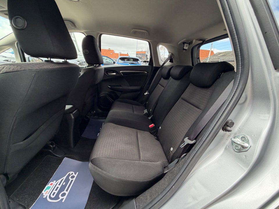 Honda Jazz 1,3 i-VTEC Elegance 5d