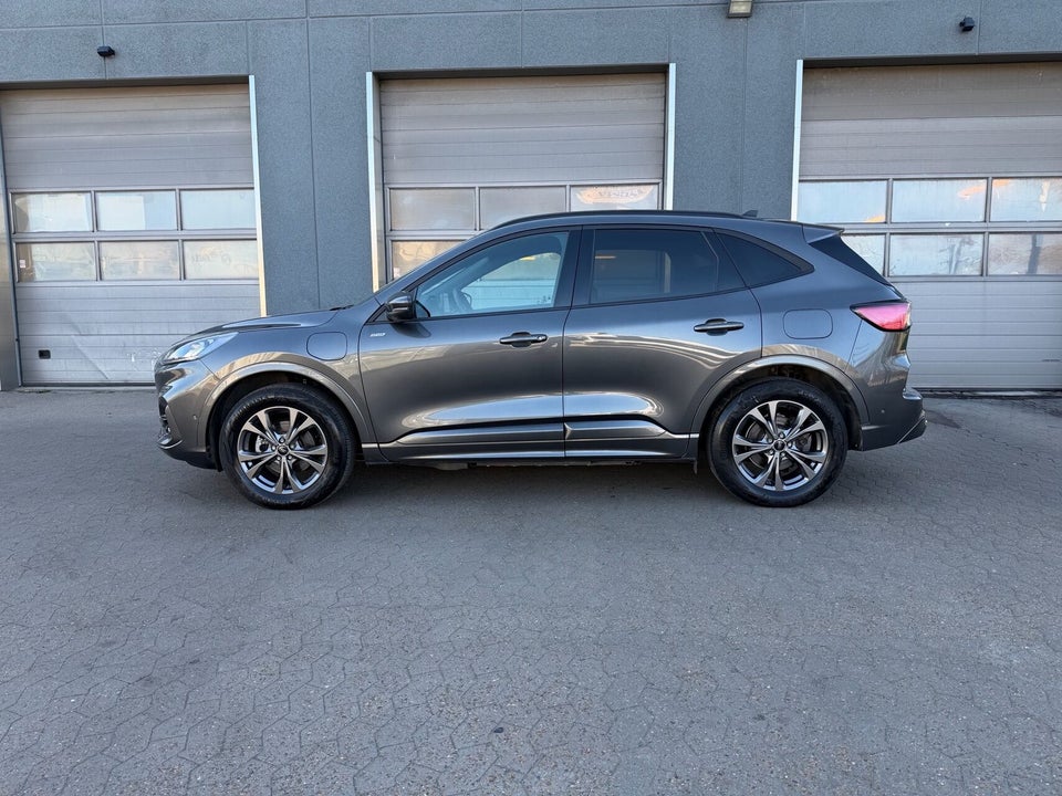 Ford Kuga 2,5 PHEV ST-Line X CVT 5d