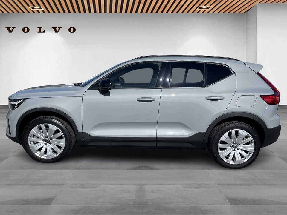 Volvo EX40 Extended Range Core 5d