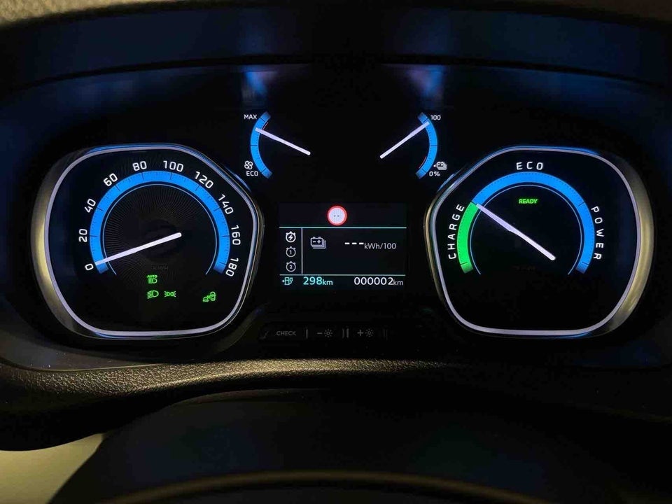 Peugeot e-Expert 75 L3 Plus Van