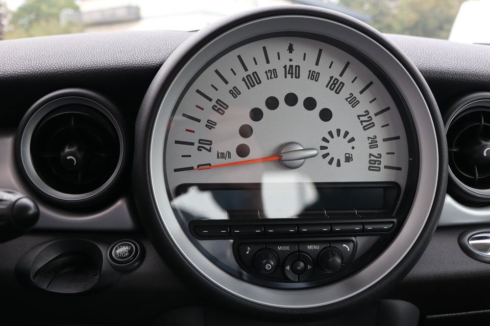 MINI Cooper 1,6 D 3d