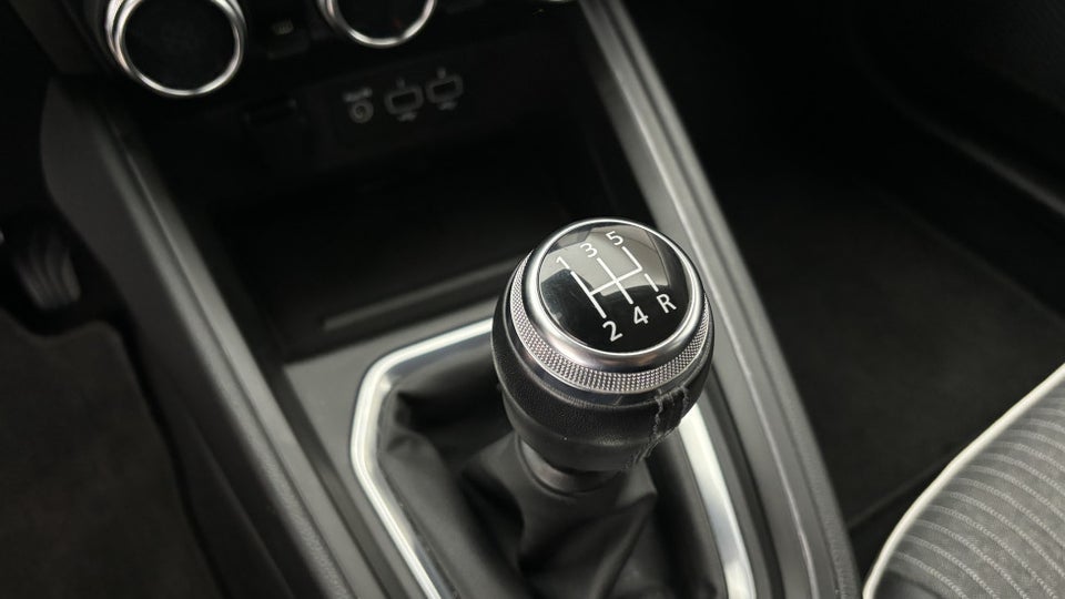 Renault Clio V 1,0 TCe 100 Intens 5d