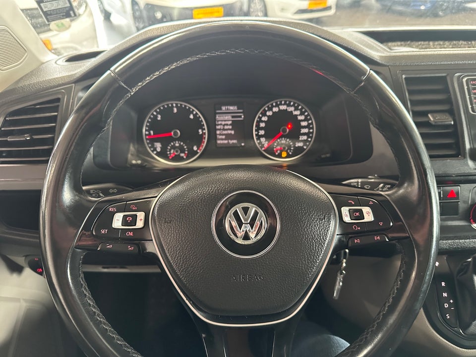 VW Transporter 2,0 TDi 150 Ladvogn DSG kort 2d