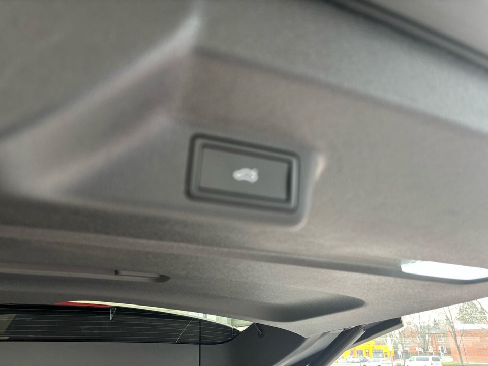 VW ID.Buzz 86 Life 7prs LWB 5d