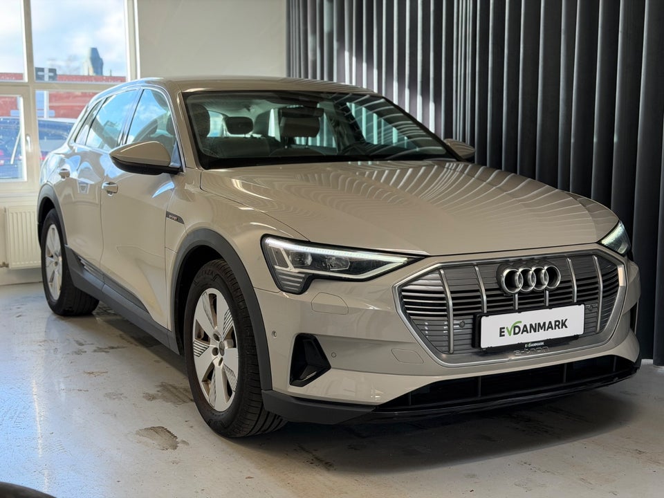 Audi e-tron 50 quattro 5d
