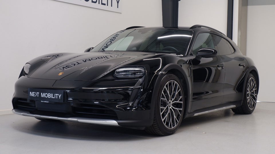 Porsche Taycan 4 Performance+ Cross Turismo 5d