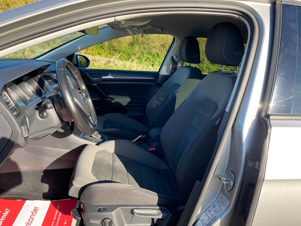 VW Golf VII 1,6 TDi 115 Comfortline Variant DSG 5d