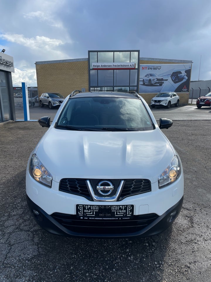 Nissan Qashqai 1,6 Style 360° 5d