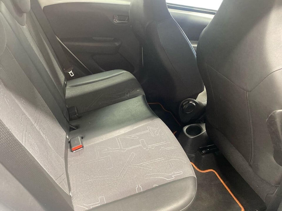 Toyota Aygo 1,0 VVT-i x-style 5d