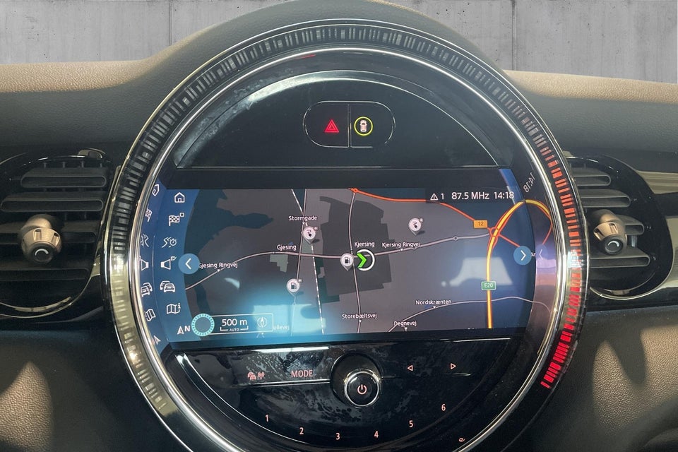 MINI Cooper SE Maximise 3d