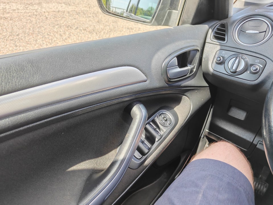 Ford S-MAX 2,0 TDCi 140 Collection 7prs 5d
