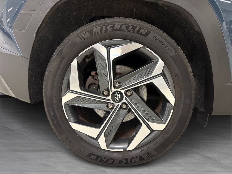 Hyundai Tucson 1,6 PHEV Essential aut. 4WD 5d