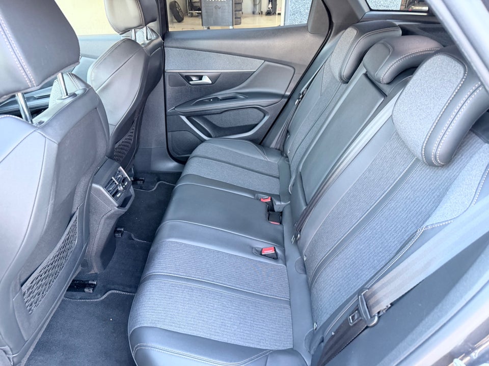 Peugeot 3008 1,5 BlueHDi 130 GT Line EAT8 5d