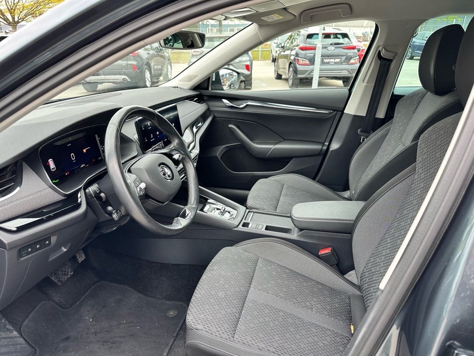 Skoda Octavia 1,4 TSi iV Plus Combi DSG 5d