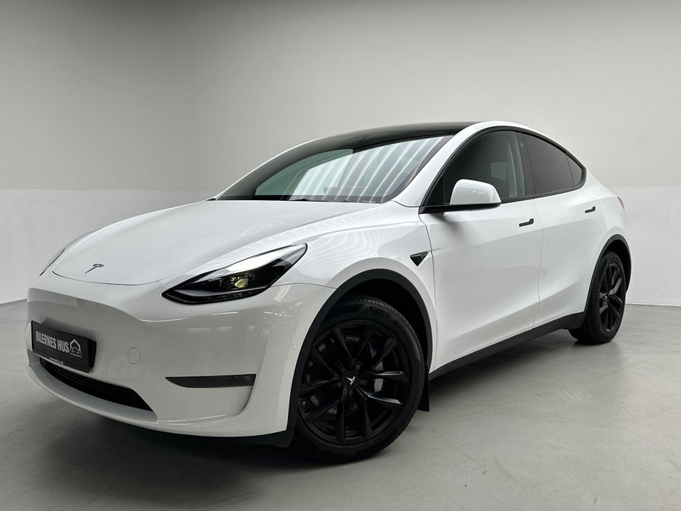 Tesla Model Y Long Range AWD 5d