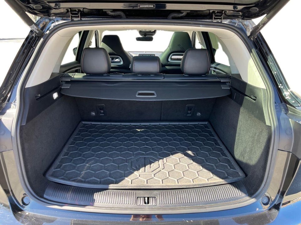 MG EHS 1,5 PHEV Luxury 5d