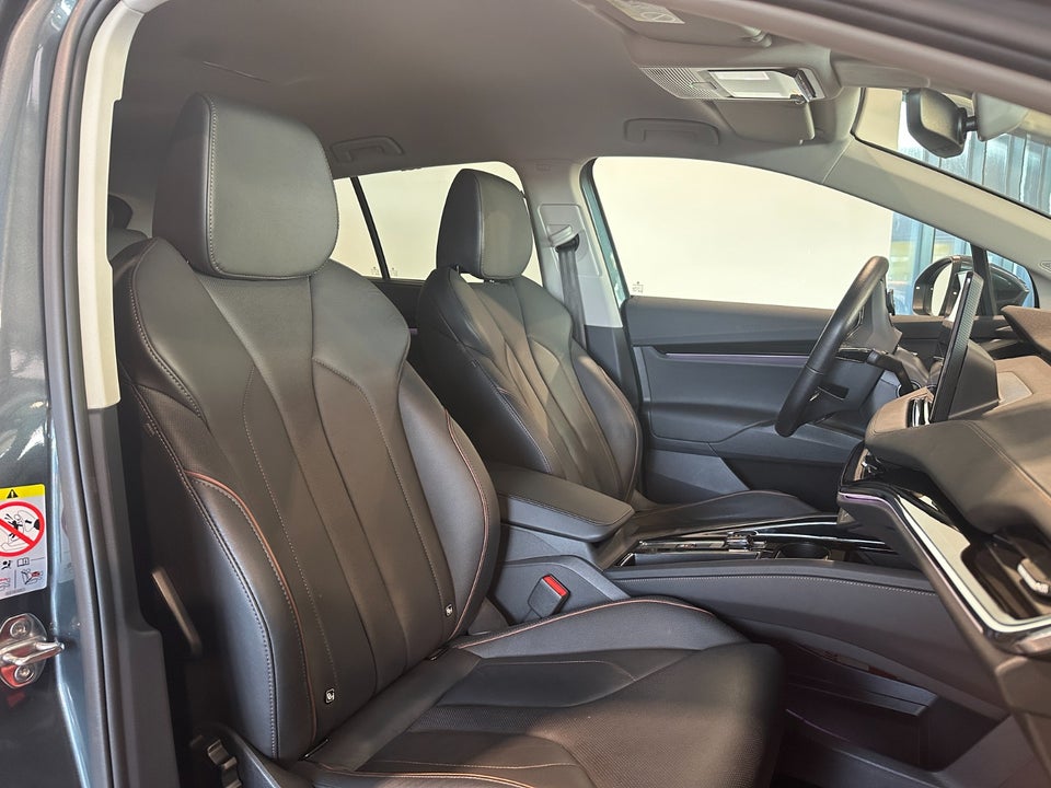 Skoda Enyaq 80 iV Suite 5d