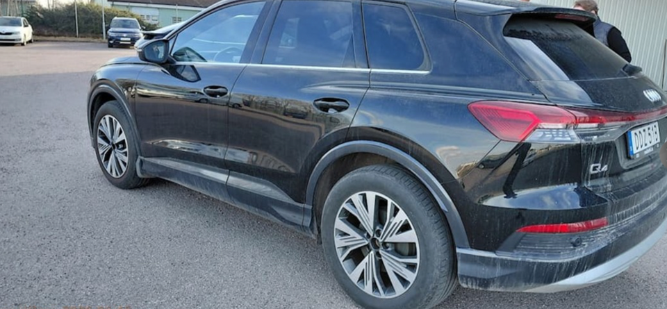 Audi Q4 e-tron 40 Advanced 5d