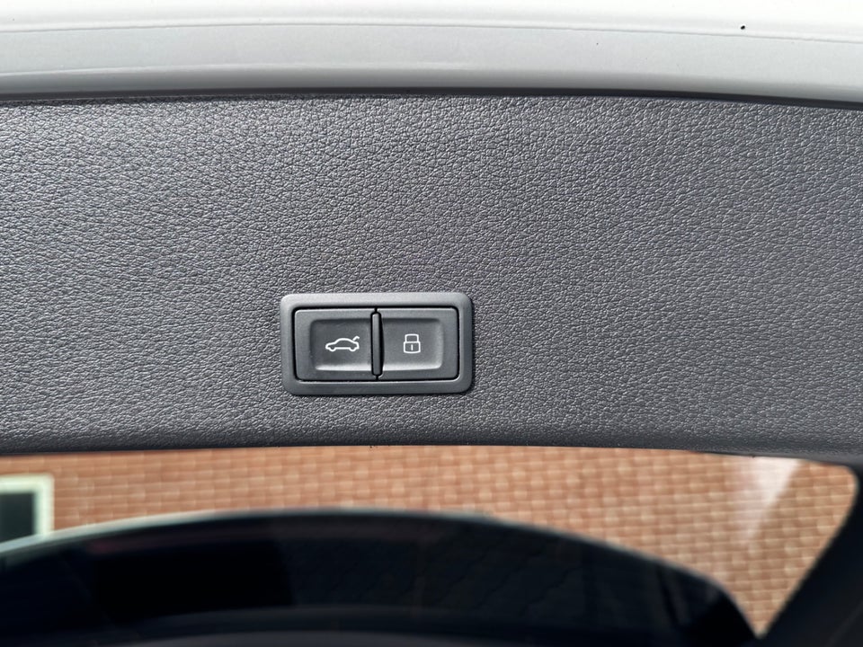Audi e-tron 50 S-line quattro 5d