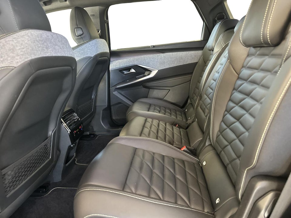 Peugeot e-5008 77 GT 7prs 5d