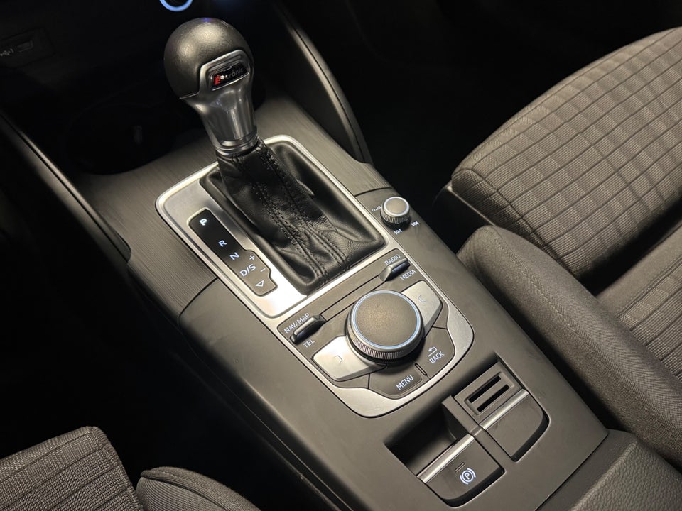 Audi A3 2,0 TDi 150 Sport S-tr. 4d