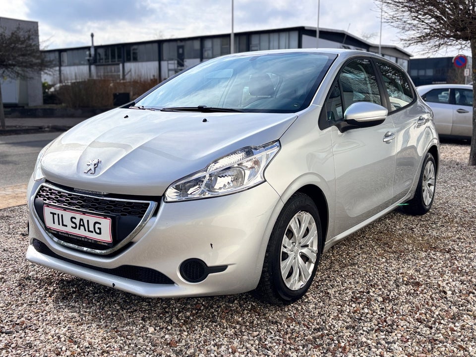 Peugeot 208 1,4 HDi 68 Active 5d