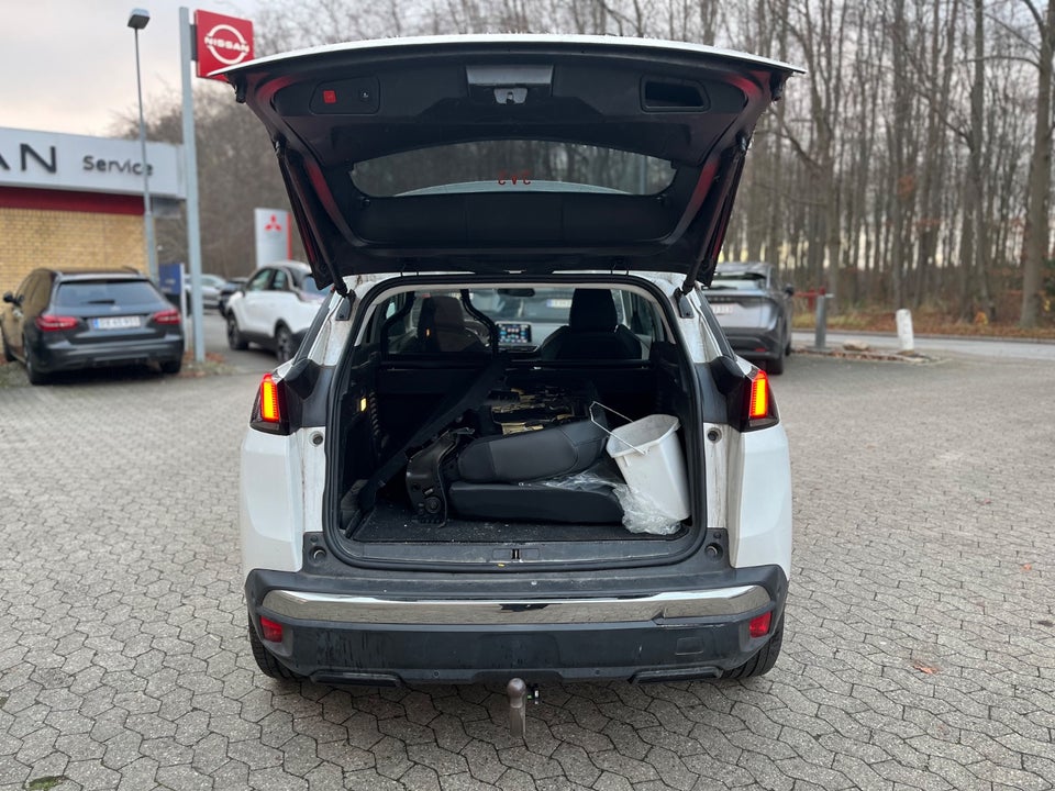 Peugeot 3008 1,5 BlueHDi 130 Allure Limited EAT8 Van 5d