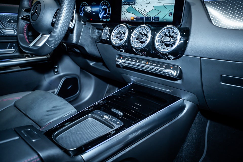 Mercedes EQA250+ AMG Premium 5d