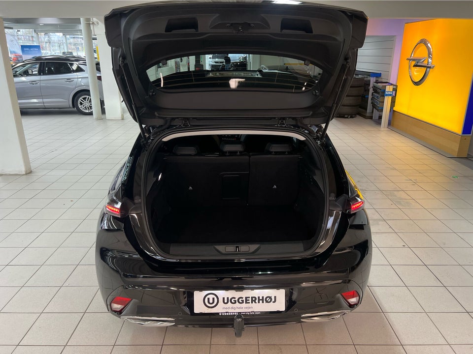 Peugeot 308 1,6 Hybrid First Selection EAT8 5d