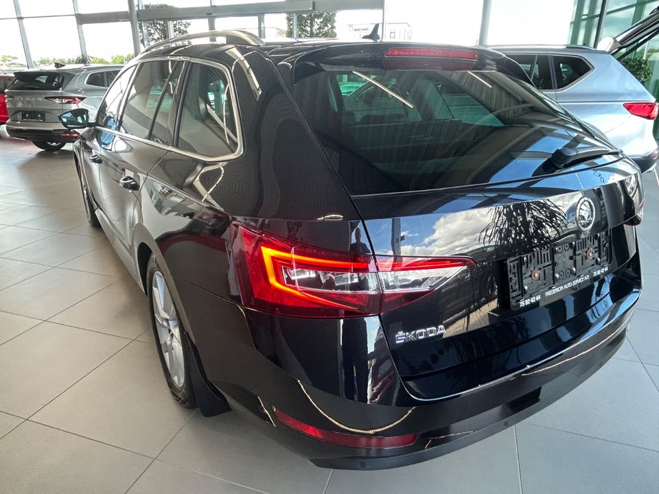 Skoda Superb 1,5 TSi 150 Business Combi DSG 5d