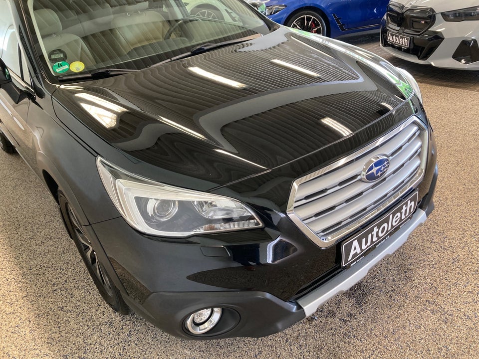 Subaru Outback 2,0 D Summit CVT AWD 5d