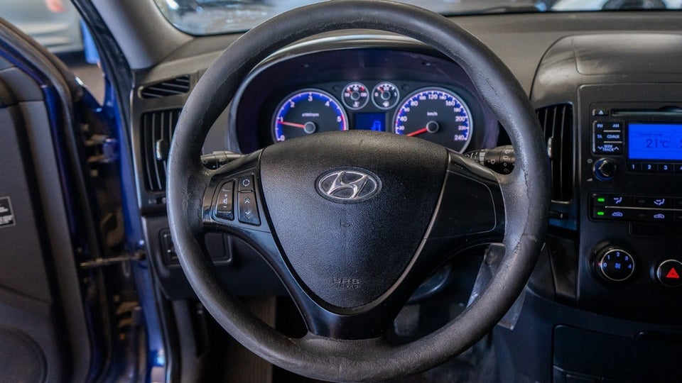 Hyundai i30 1,6 CRDi 90 Blue Drive 5d