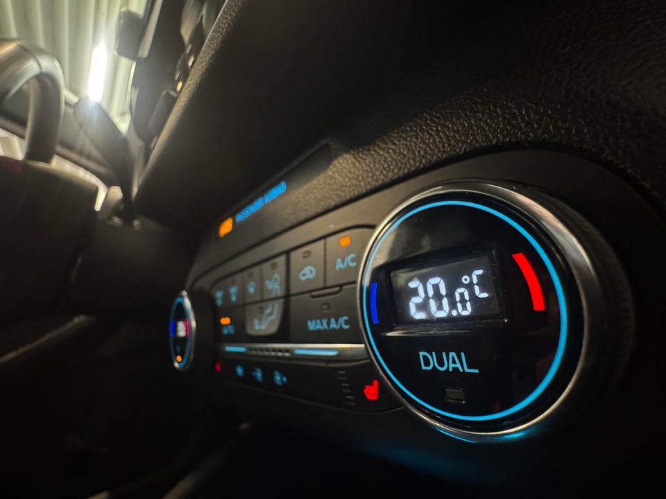 Ford Kuga 2,5 PHEV ST-Line X CVT 5d