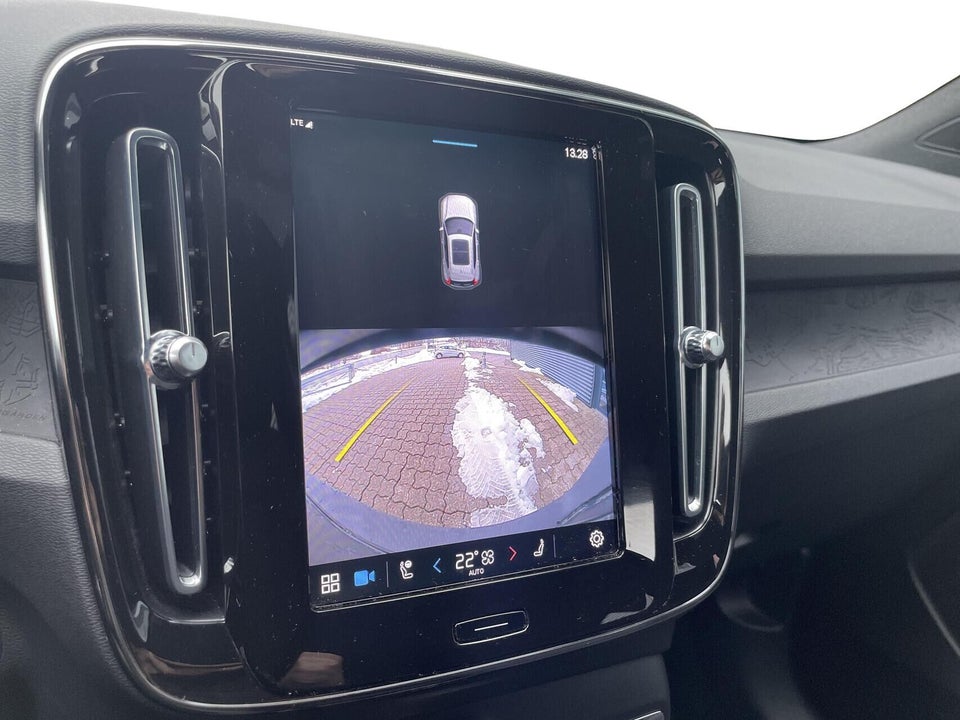 Volvo XC40 P6 ReCharge Core 5d